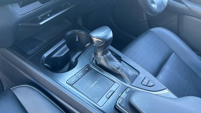 Lexus UX 250h 2.0 5dr CVT [without Nav] Hybrid Hatchback